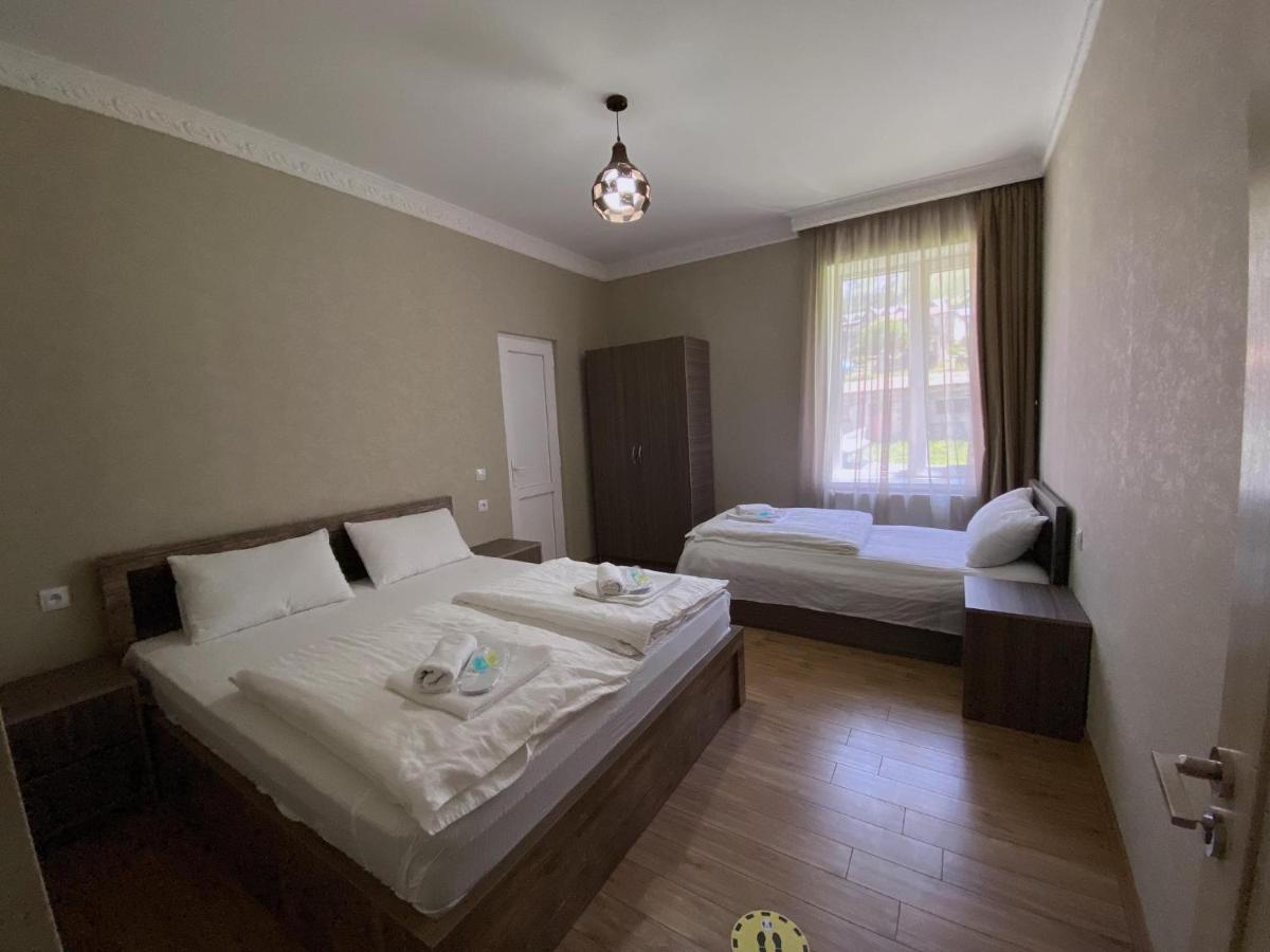 Geo Inn Казбеги Екстериор снимка