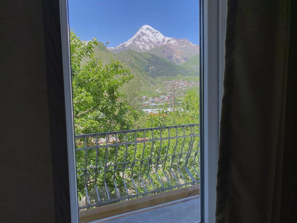 Geo Inn Казбеги Екстериор снимка